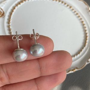 Earrings Fresh water Pearl earrings in 925 Sterling silver!
